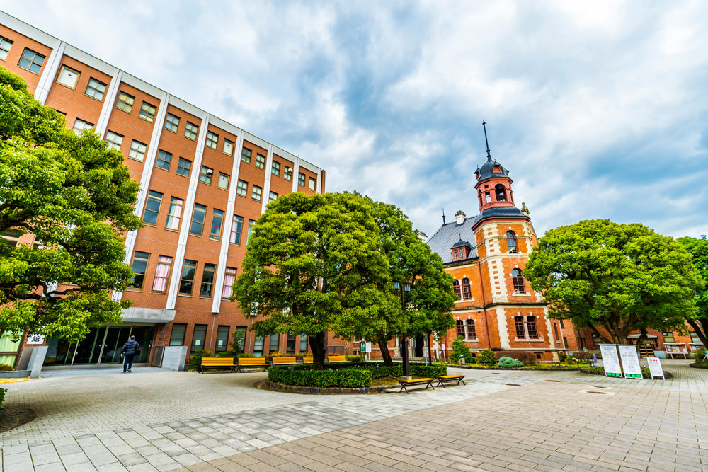 同志社大学