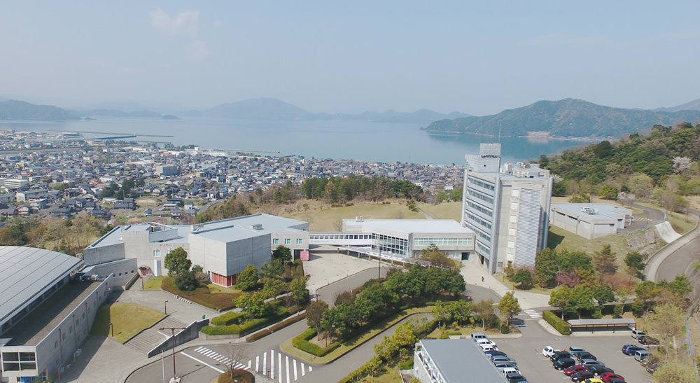 福井県立大学