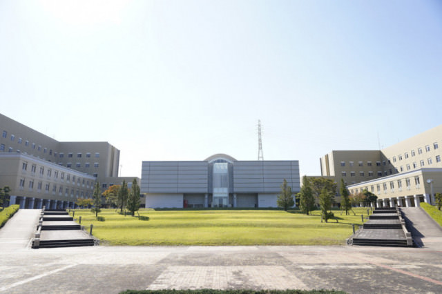 長崎県立大学