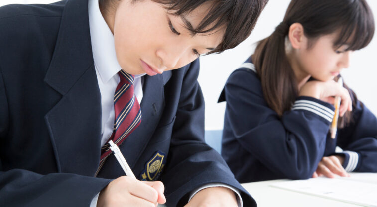 中2の冬の高校受験対策！受験勉強を始める時期は中学2年生の冬から！