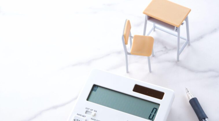 【高校受験生の保護者】じゅけラボ予備校の費用は「安い」が51.4%で過半数超え！「妥当」も含めると約8割が肯定的な評価。なぜ5教科月額14,080円は“安い”と評価されるのか？