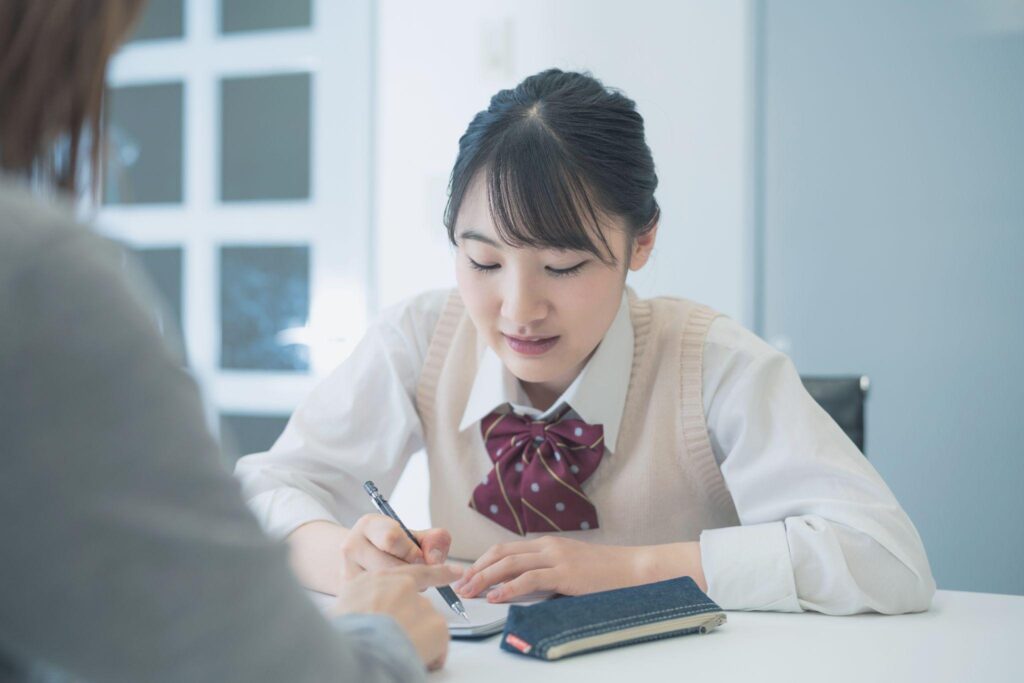 小論文添削サービスは短期間で答案の改善点を知りたい受験生におすすめ